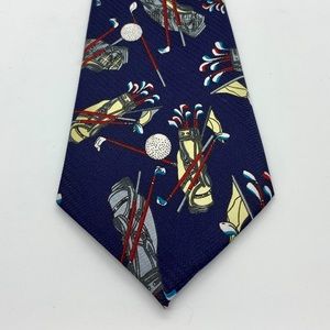Designs by A. Rogers tie